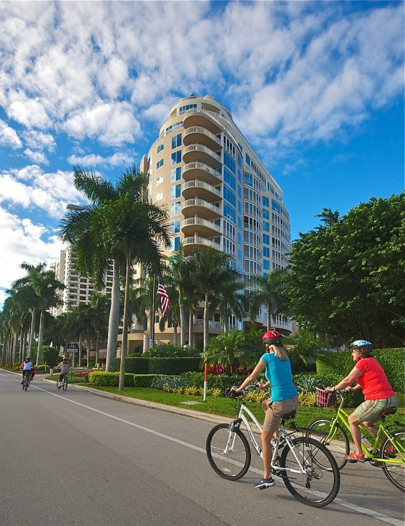 From mansions to Maserati’s, Naples’ Gulfshore Boulevard provides the perfect backdrop to see it all on Big Momma’s Bicycle Tour. All images © Dale Sanders – www.DaleSandersPhotos.PhotoShelter.com