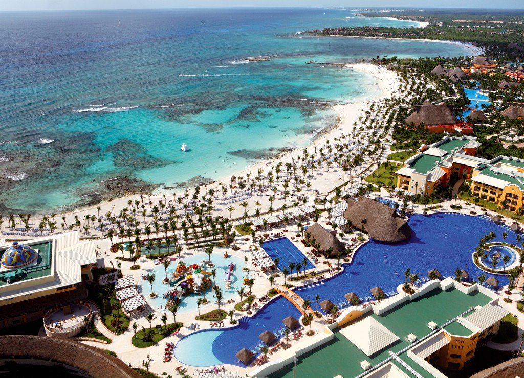 Arial View of Barcelo Maya Beach Resort  (Photo courtesy Barcelo Maya Beach Resort)