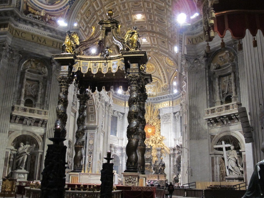 San_pietro,_baldacchino