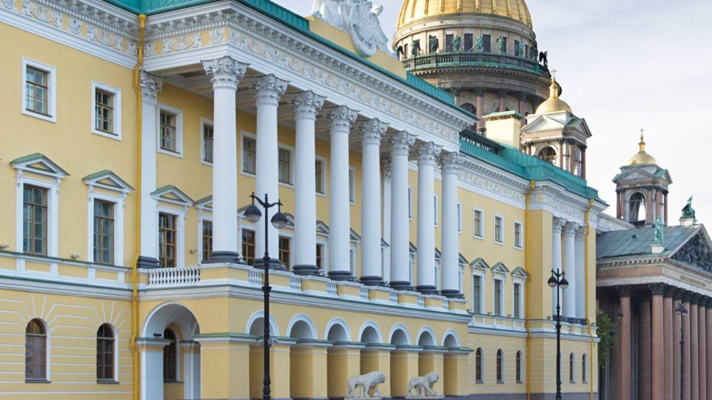 Four Seasons Lion Palace and St. Isaac’s Cathedral