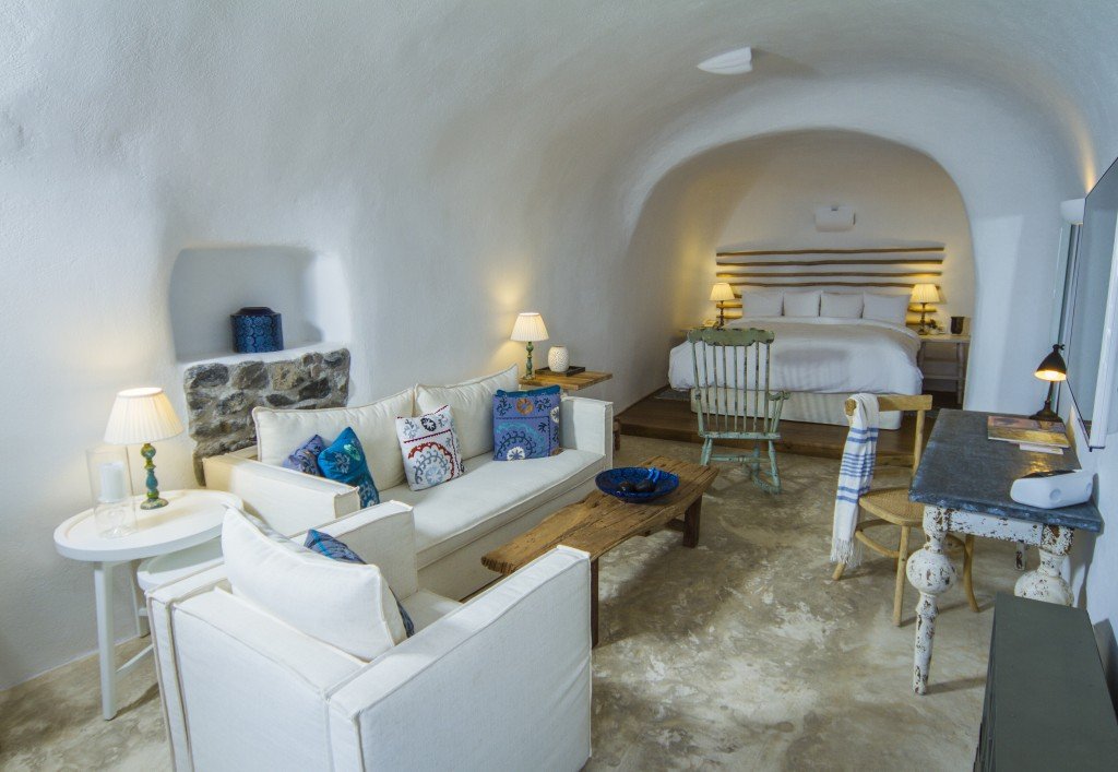 Classic Suite Courtesy of Iconic Santorini