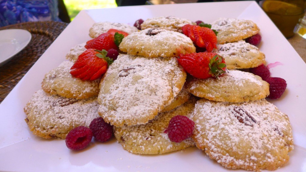 Pecan shortbread cookies, Photo Maralyn D. Hill