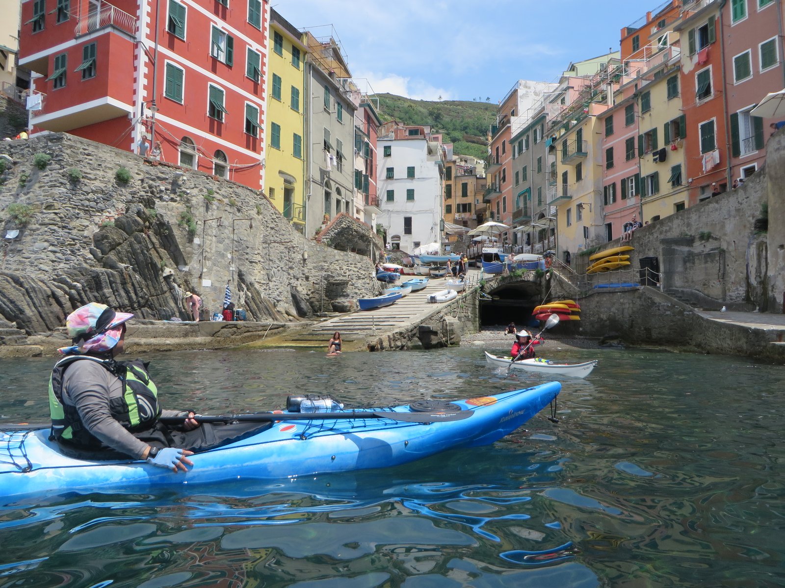 Experience La Dolce Vita at the Pace of a Paddle Stroke