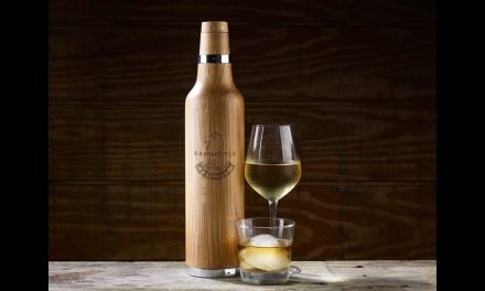 Discover the Oak Bottle