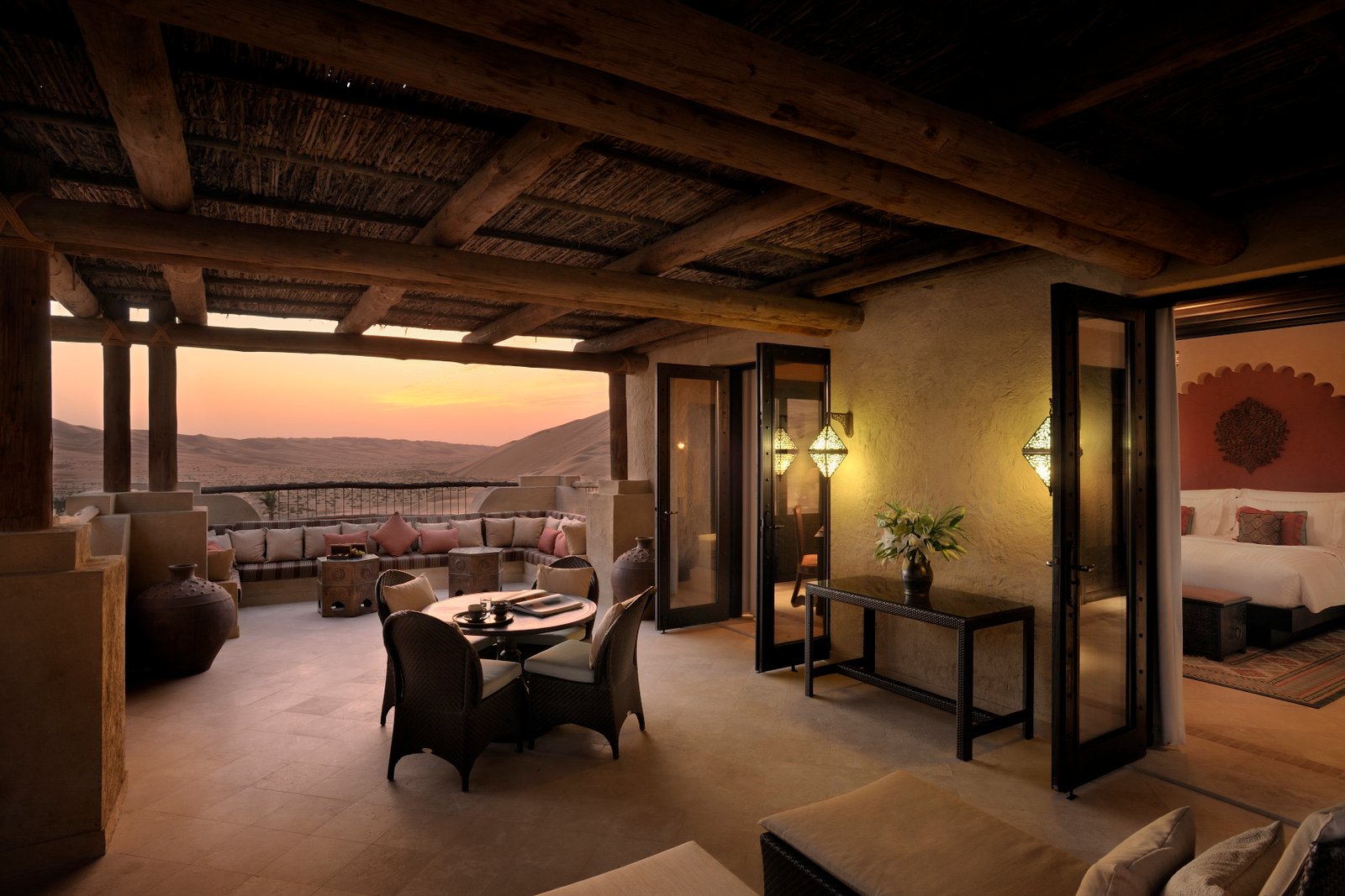 Qasr al sarab desert resort by anantara. Qasr al Sarab, Абу-Даби. Qasr al Sarab Desert Resort. Отеле-оазисе Qasr al Sarab Desert Resort by Anantara. Анантара мина Аль.