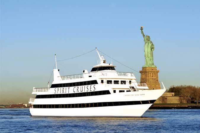 Enchantment Aboard the Spirit of New York Dinner Cruise