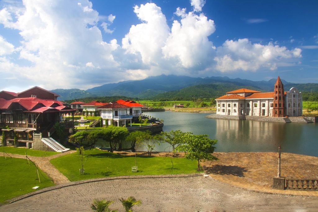 Las Casas Filipinas de Acuzar