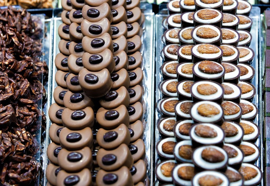 Swiss Chocolate_Selection of Swiss chocolate sweets with almonds_Photo By Roman Babakin at Shutterstock