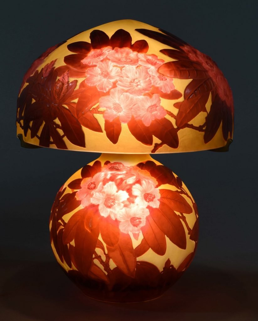 Morphy Auctions Rhododendron lamp