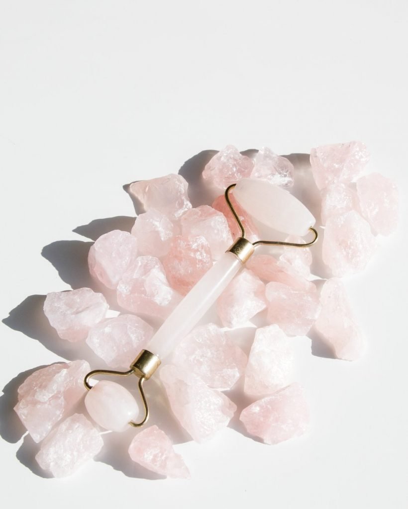 ROSE QUARTZ ROLLER 