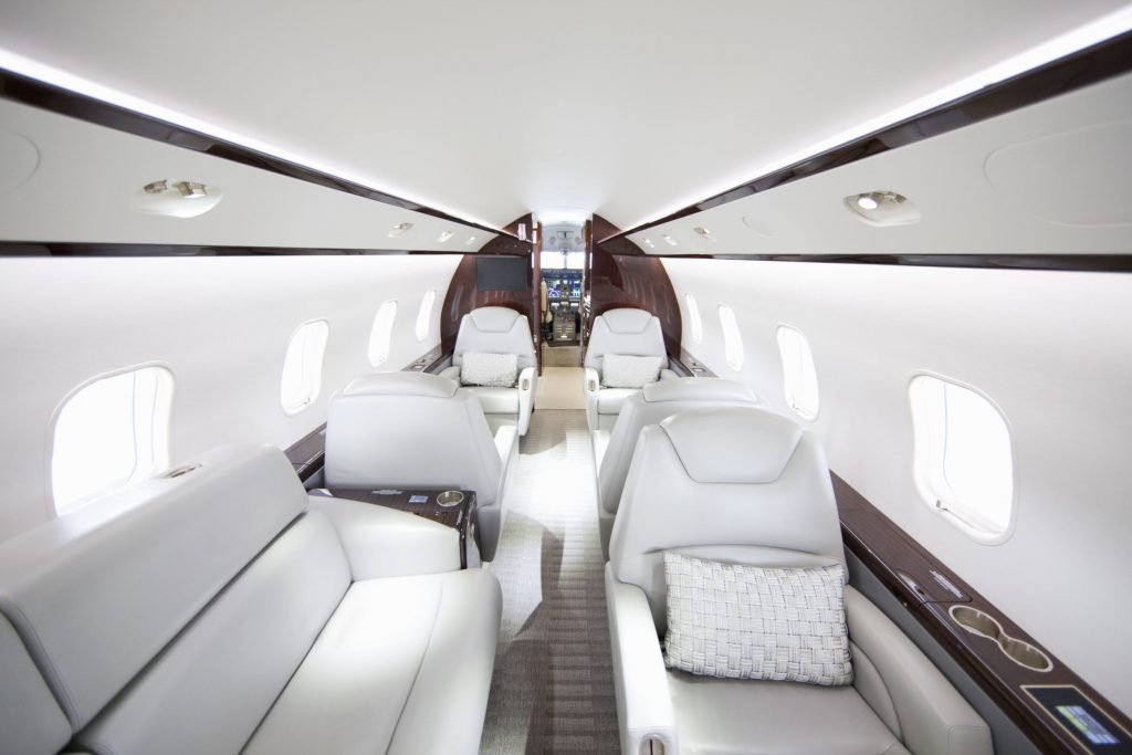 steps-to-rent-a-private-jet-luxe-beat-magazine