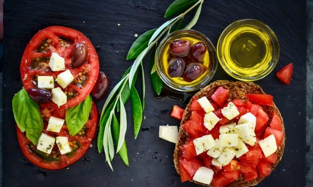 The Mediterranean Diet 101: What is it and How it Benefits You