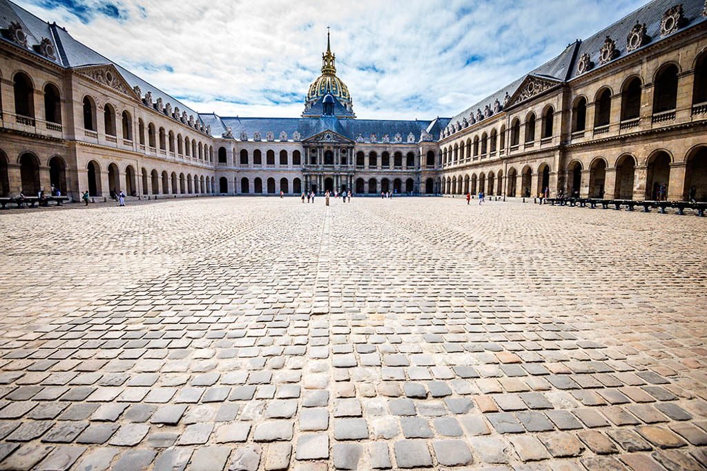 Inner courtyard at the Army Museum at Les Invalides