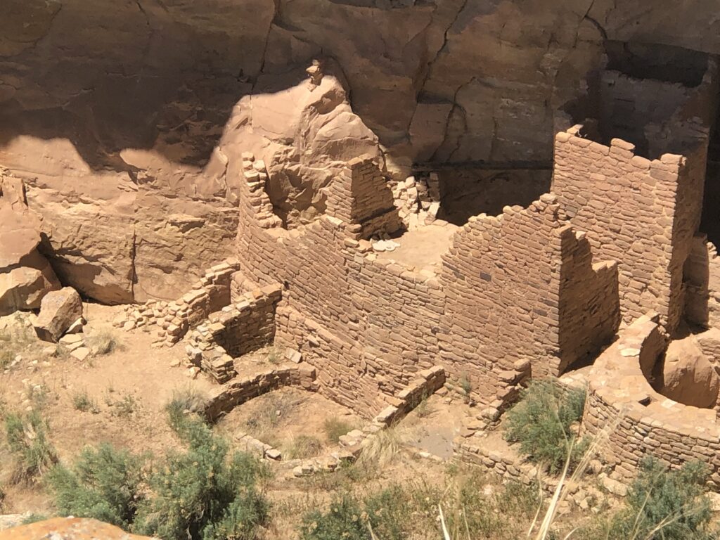 Cliff dwelling