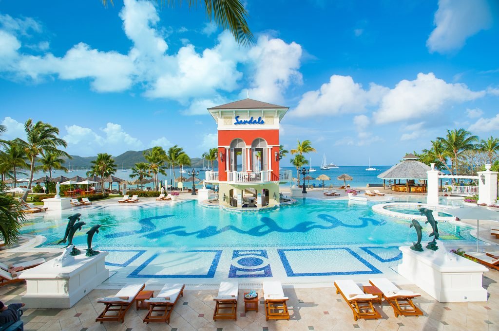 Sandals Grande St. Lucia_Main Pool