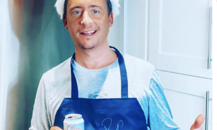 Luxe Celebrity Chef Ben’s Cranberry Mimosa Sauce
