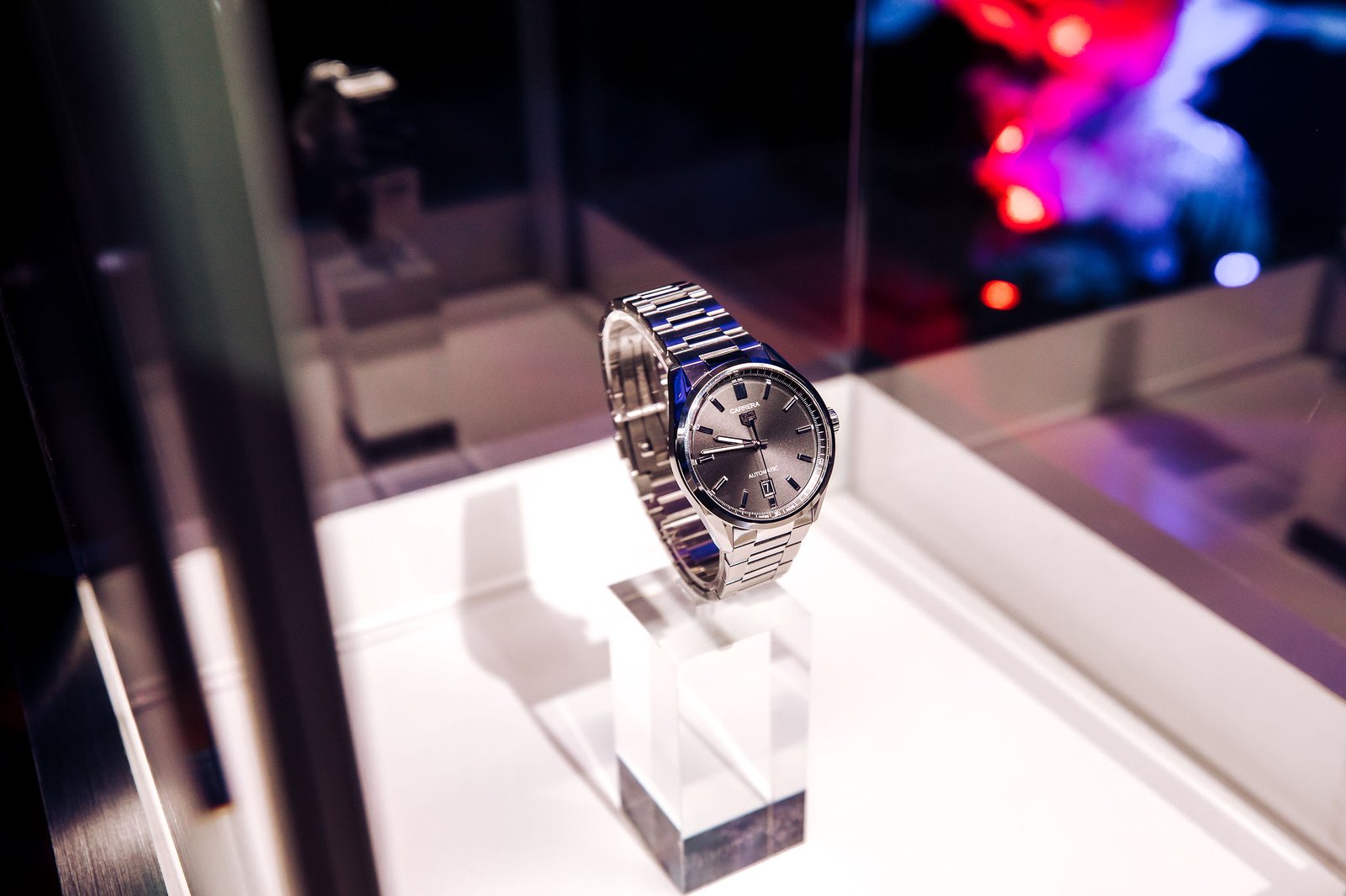 TAG HEUER CELEBRATES NEW BRAND AMBASSADOR RYAN GOSLING - Luxury