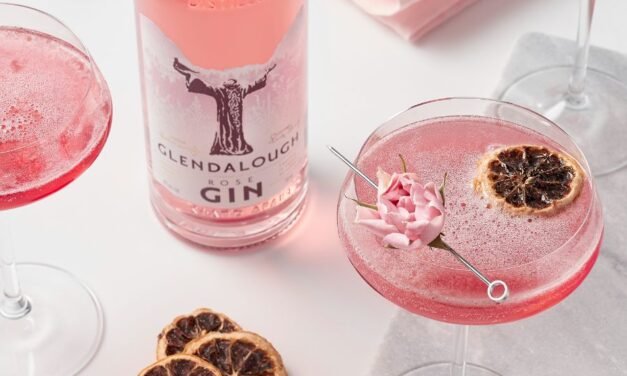 For Moms Who Love Martinis: Glendalough Rose Gin [COCKTAIL TIME]