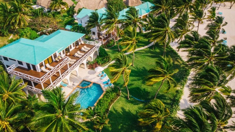 Victoria House Resort & Spa, Belize Features Luxurious Accommodations