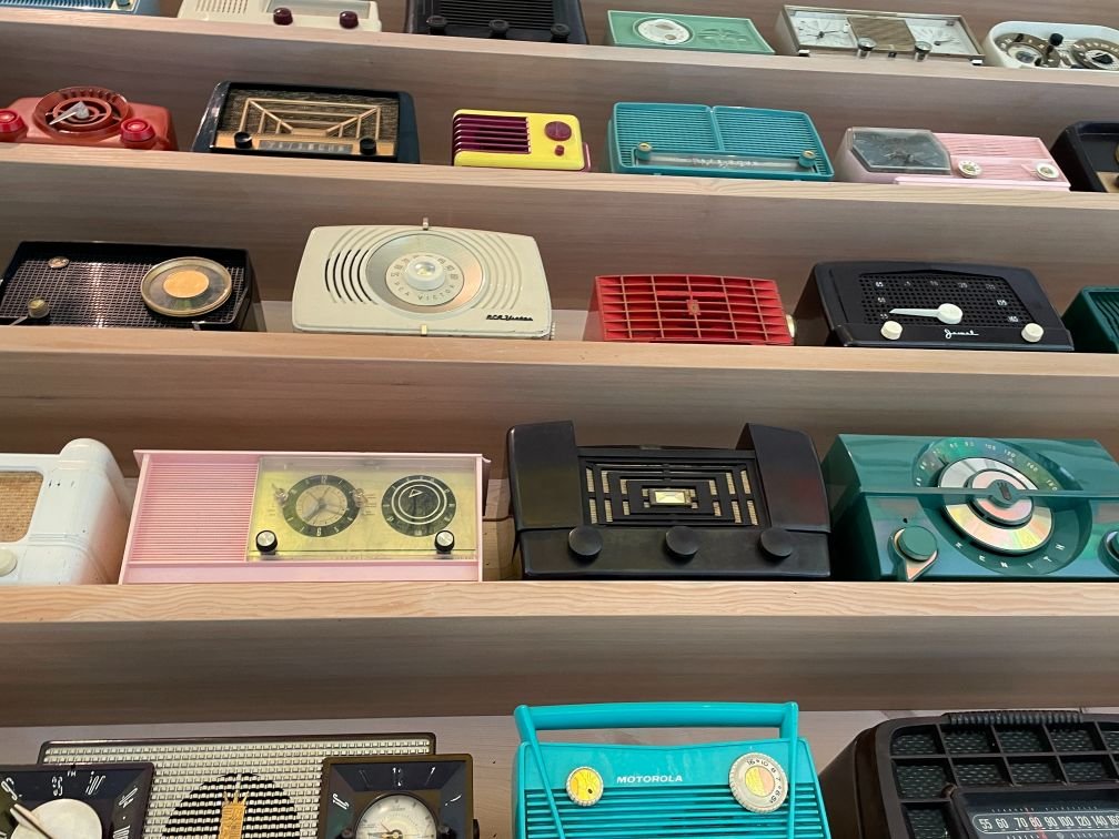 Vintage radios in Collection's Cafe