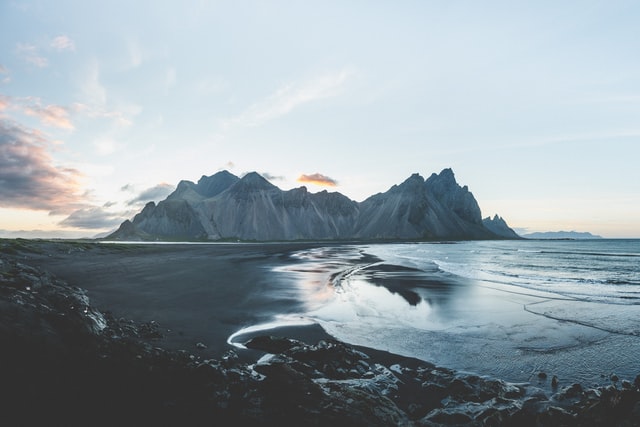 Iceland and the black sand beaches - Luxe Beat Magazine