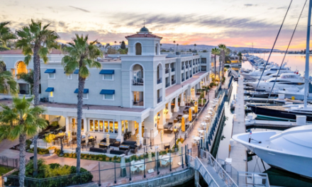 Balboa Bay Resort Decks the Halls During The Holidays