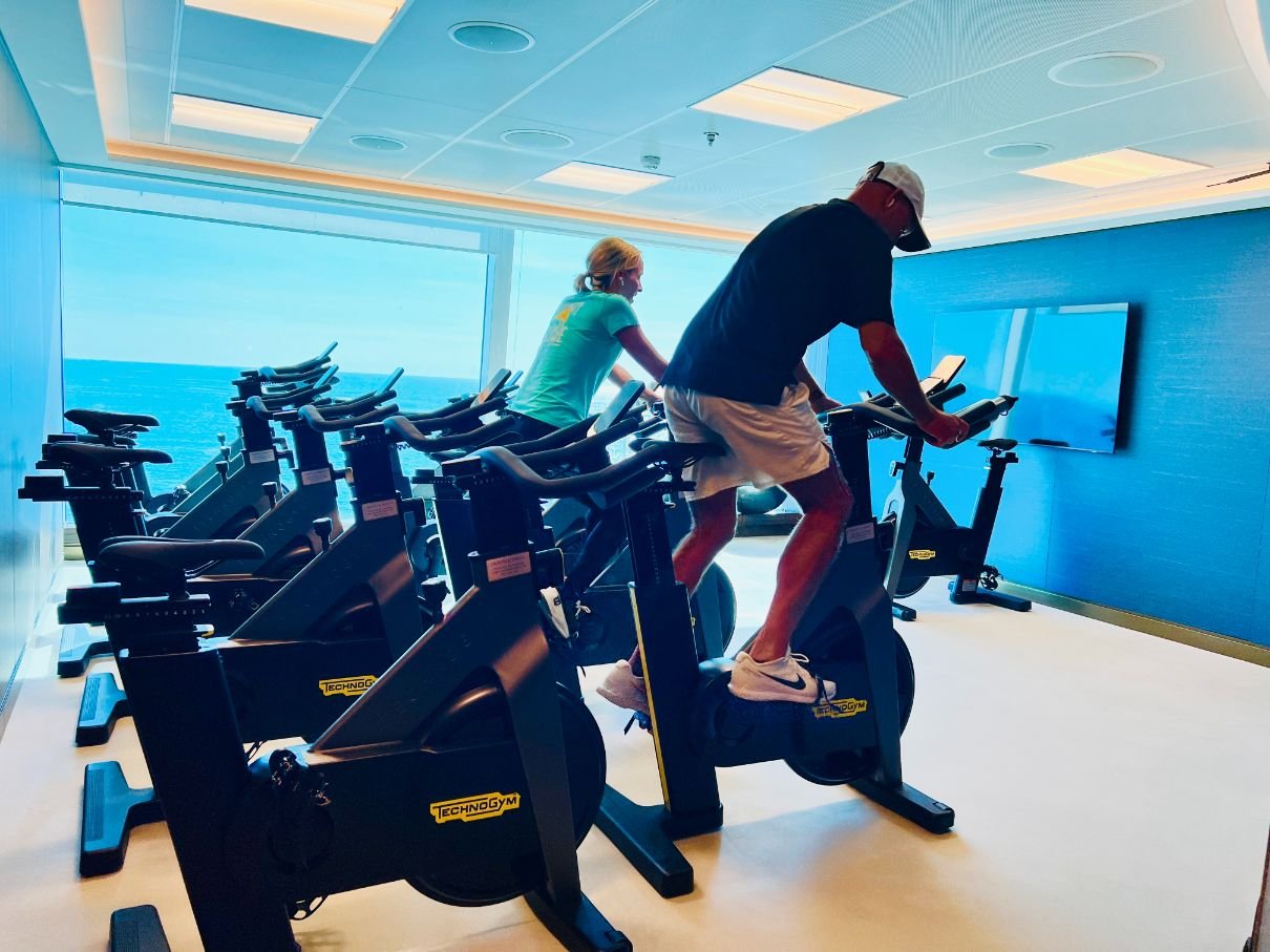 Dedicated spinning room with Technogym bikes.