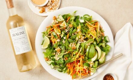 CAMERON DIAZ’ ORGANIC WINE BRAND AVALINE LAUNCHES SAUVIGNON BLANC ALONGSIDE GOOP KITCHEN’S NEW CAMERON DIAZ’ SUMMER SALAD