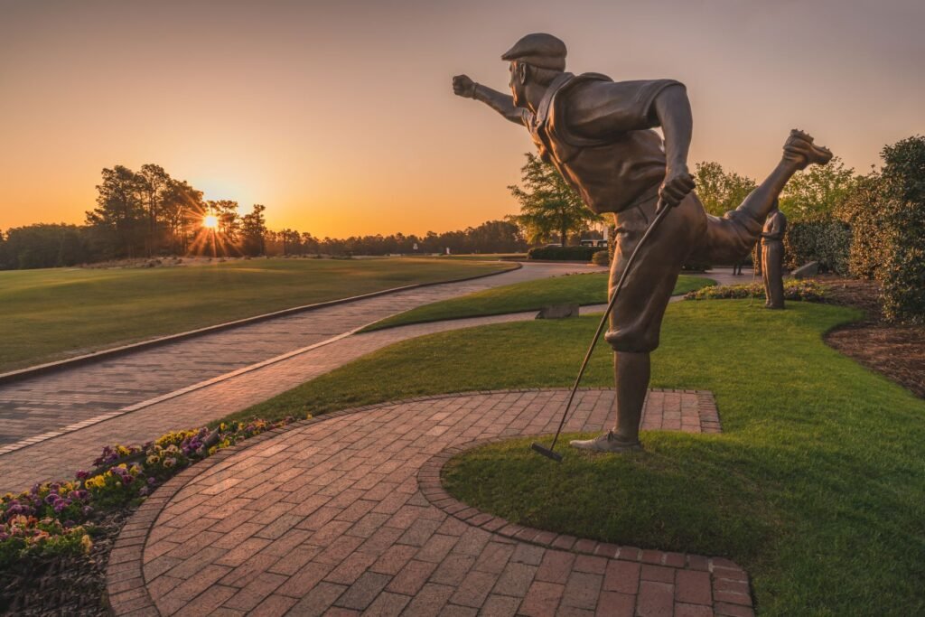 1999 U.S. Open Champion Payne Stewart stands watch over the 18th hole at Pinehurst No. 2