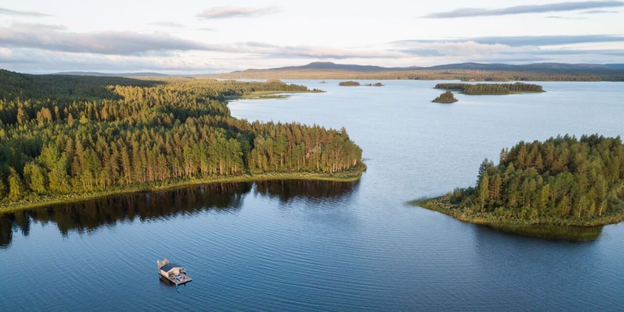 Floating Lodge in Arctic Sweden: Nature-filled Holiday