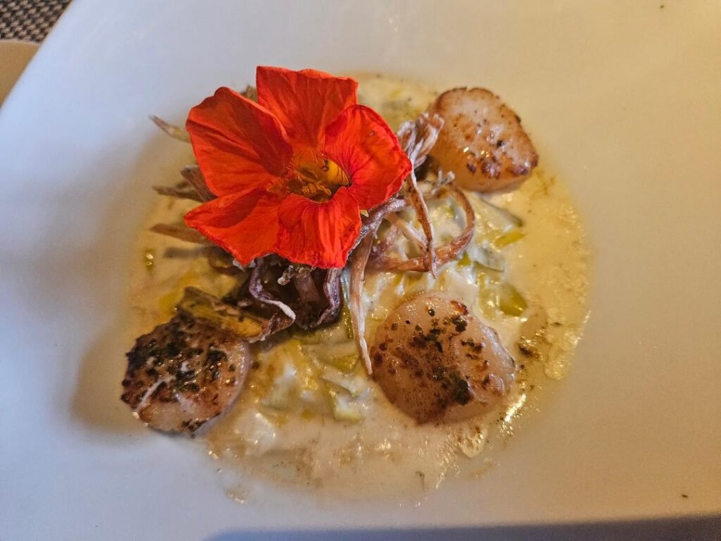 Scallops Leeks at Rivers End, Photo by Darla Hoffmann