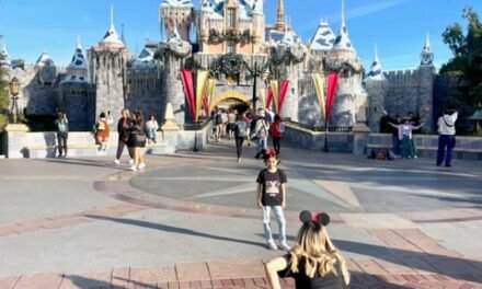 Celebrating the Holidays at the Disneyland Resort
