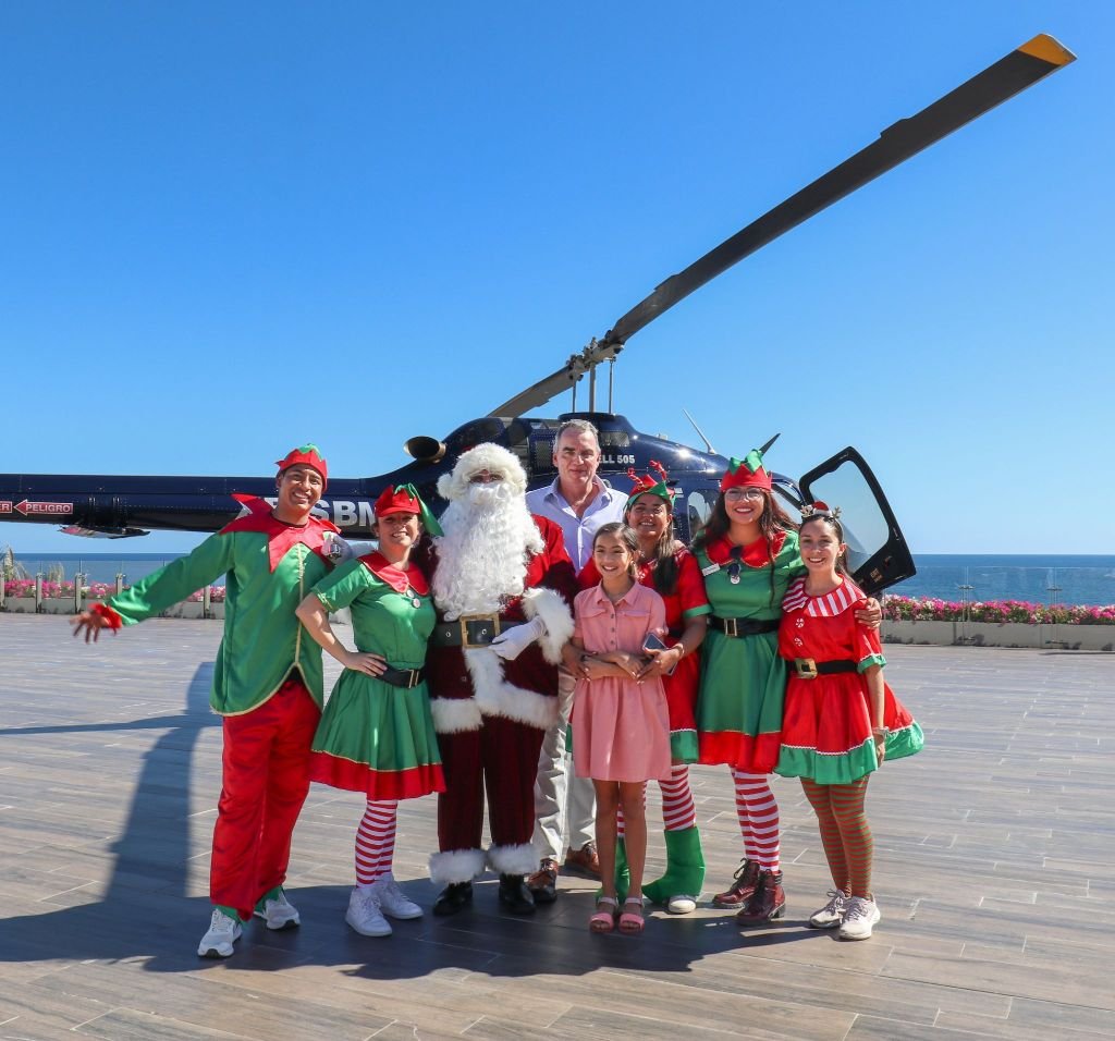 Santa by helicopter Velas Resorts Mexico
