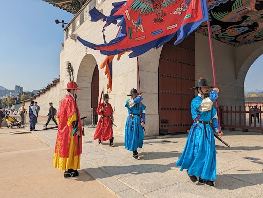 The changing of the guard ceremony at Gyeongbokgung Palace in Seoul, South Korea. Photo by Christopher Elliott