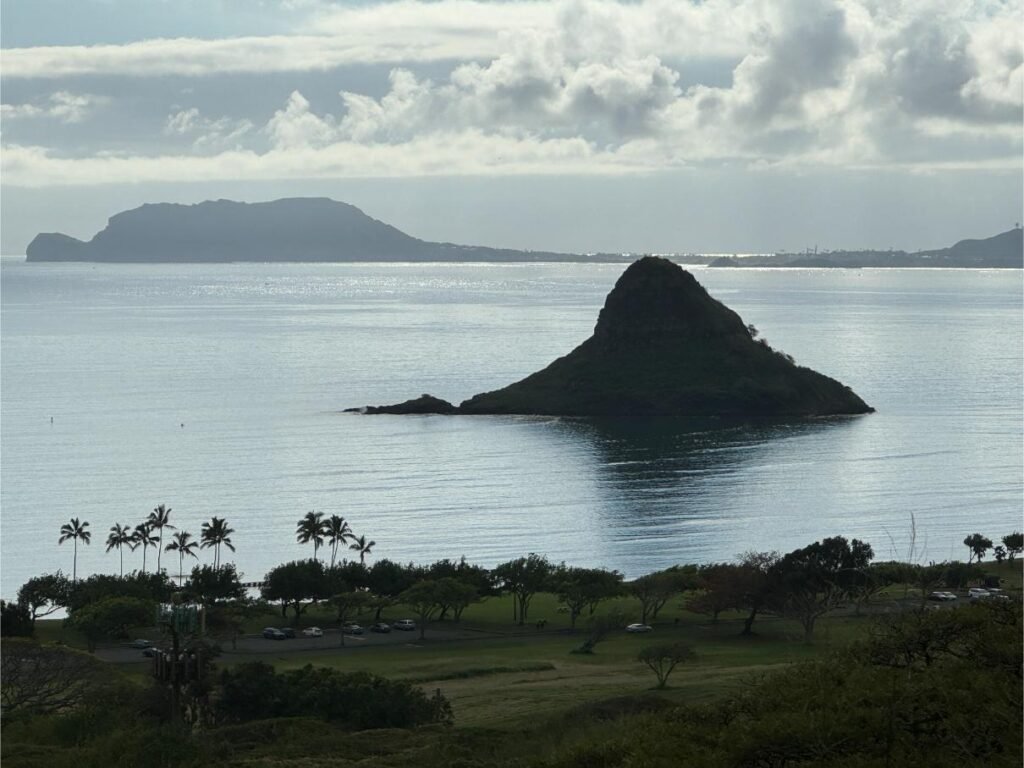 Mokoliʻi Island