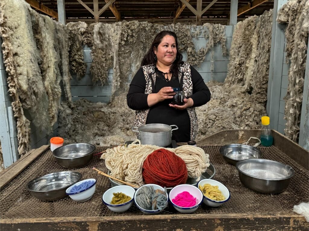 Dying the wool, photo by Debbie Stone