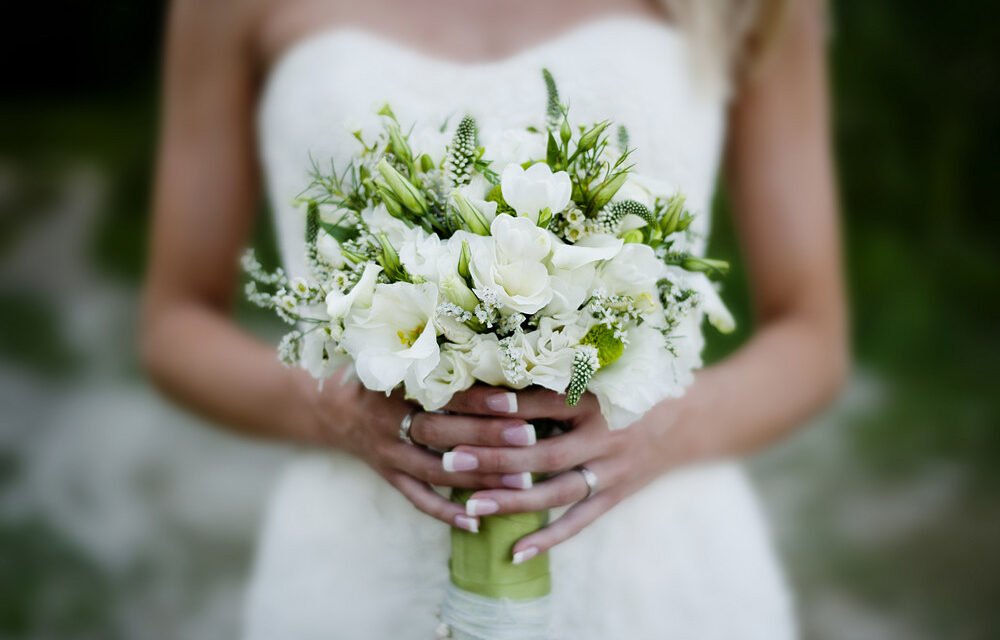 Your Guide to Choosing the Perfect Wedding Flowers