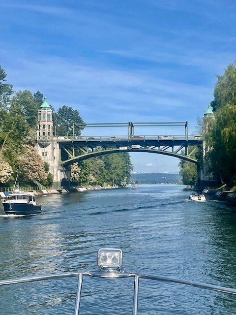 University of Washington seen on a boatsetter. Photo Jill Weinlein