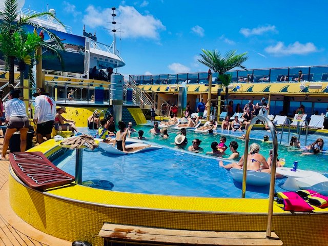 Margaritaville at Sea Islander. Photo Jill Weinlein