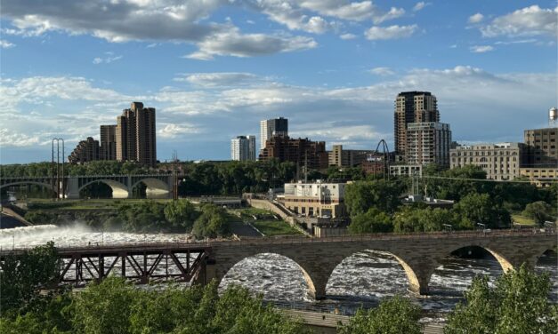 Discover art, architecture and history on a Minneapolis City & Skyway Tour