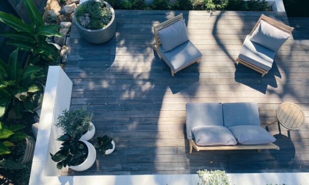 Top Choices for Deck Materials That Will Last and Look Great for Years