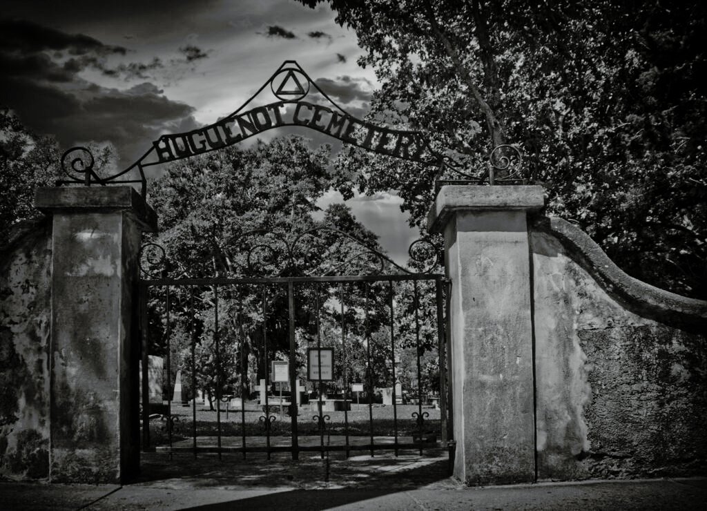 Huguenot Cemetery. Photo courtesy of FloridasHistoricCoast.com