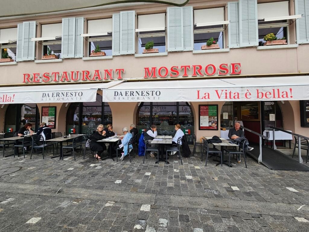 Patio dining in Lucerne